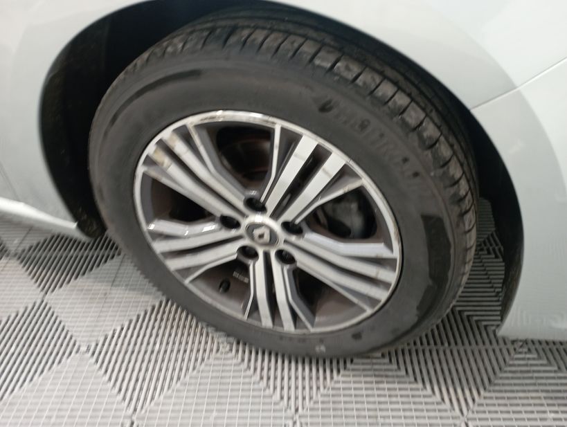 RENAULT MEGANE IV ESTATE 2021 - Photo n°8
