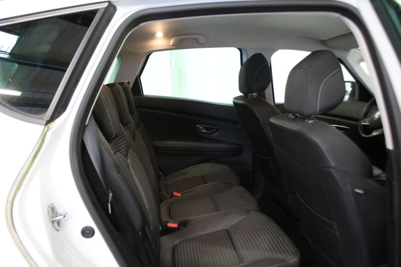 RENAULT SCENIC IV 2018 - Photo n°7