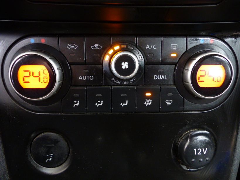 NISSAN QASHQAI 2010 - Photo n°12