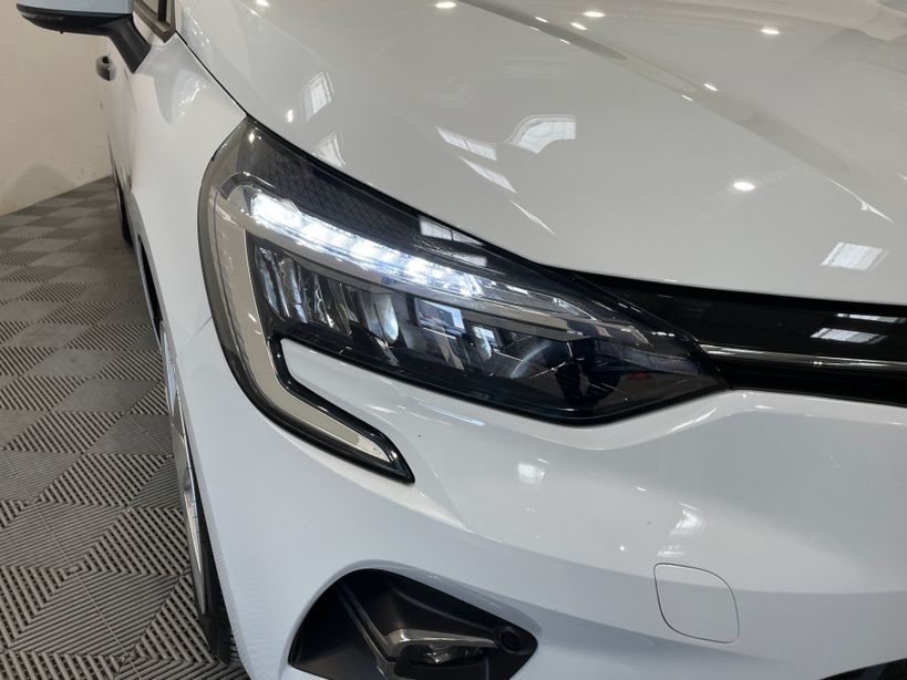 RENAULT CLIO V 2021 - Photo n°4