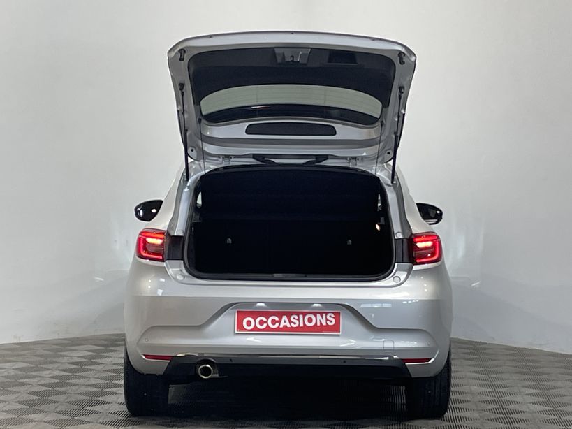 RENAULT CLIO V 2023 - Photo n°49