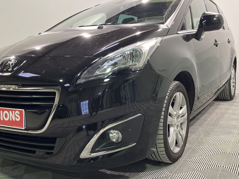 PEUGEOT 5008 2016 - Photo n°8