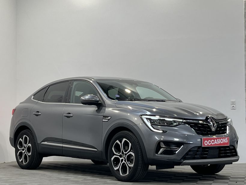 RENAULT ARKANA 2022 - Photo n°2