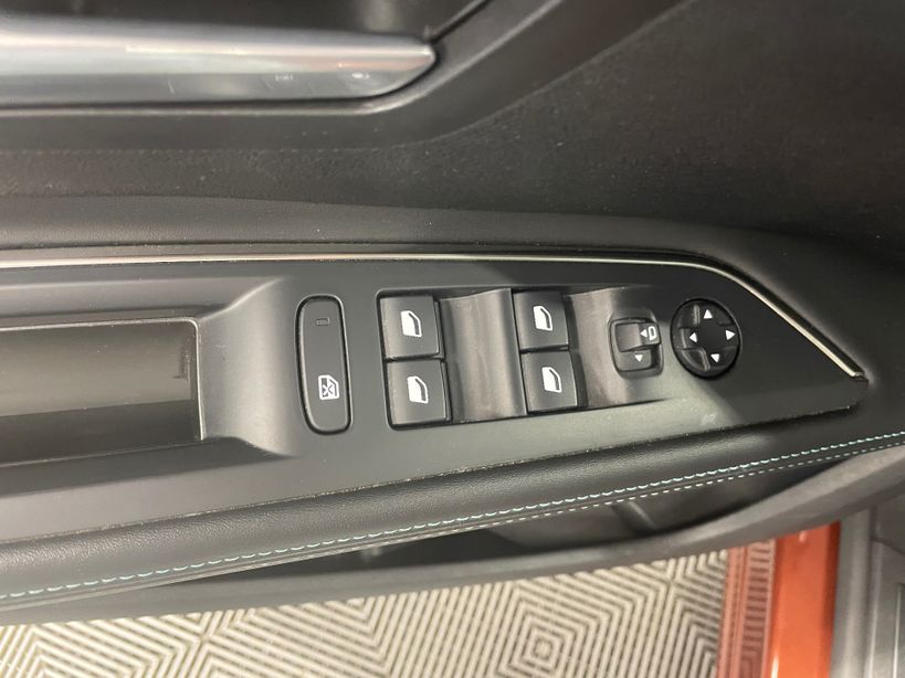 PEUGEOT 5008 2021 - Photo n°12