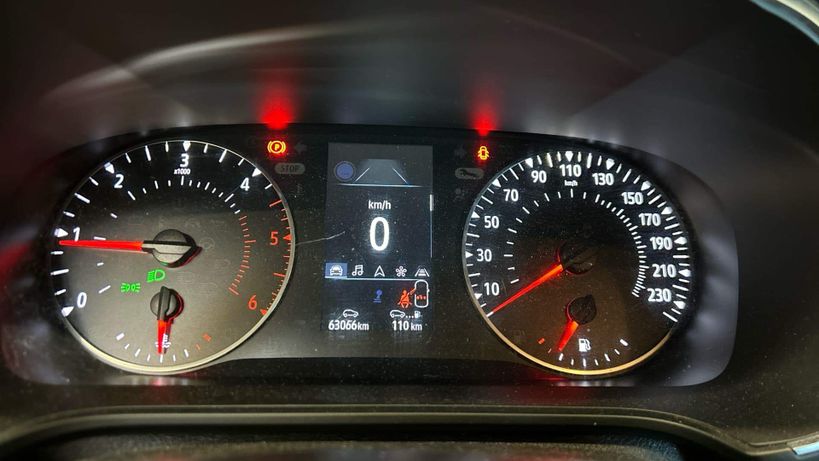 RENAULT MEGANE IV BERLINE 2022 - Photo n°13
