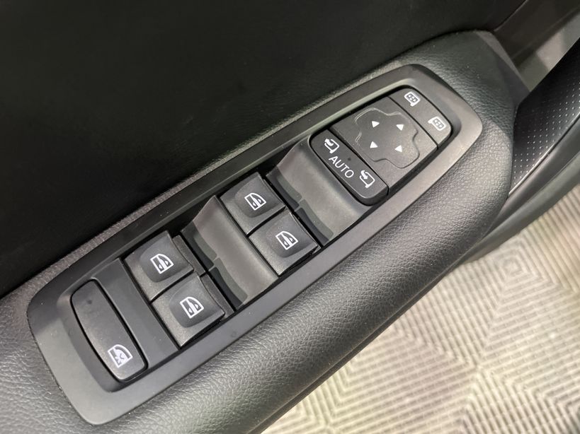 RENAULT MEGANE IV ESTATE 2020 - Photo n°33