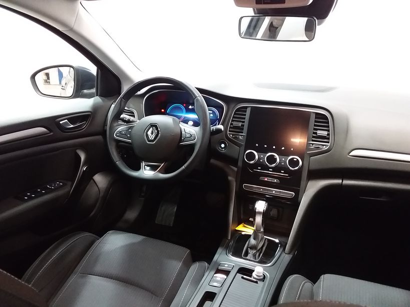 RENAULT MEGANE IV ESTATE 2021 - Photo n°9