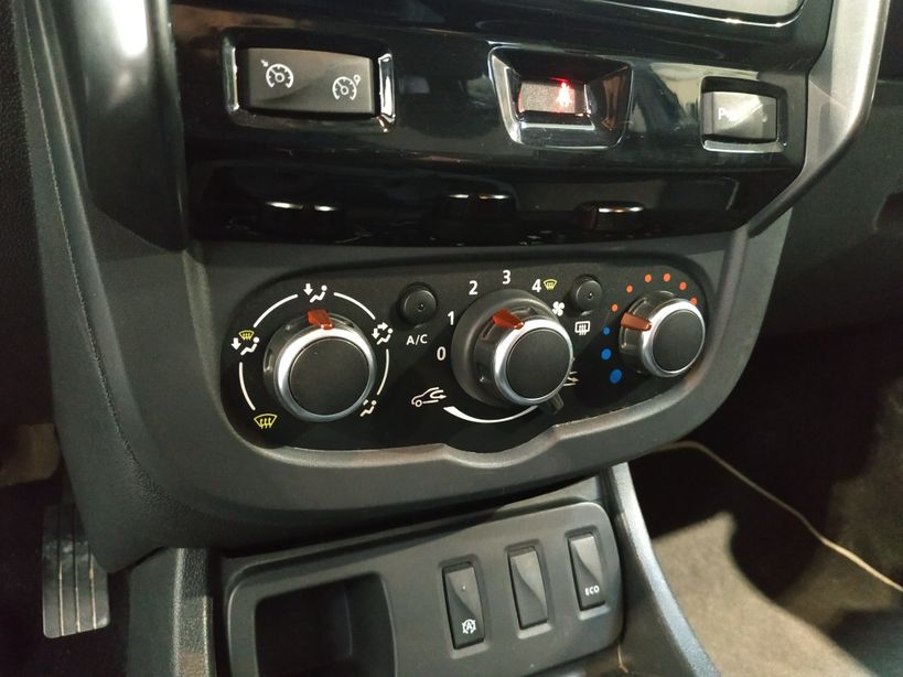 DACIA DUSTER 2018 - Photo n°28