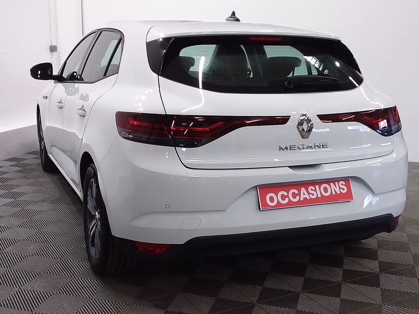 RENAULT MEGANE IV BERLINE 2023 - Photo n°6