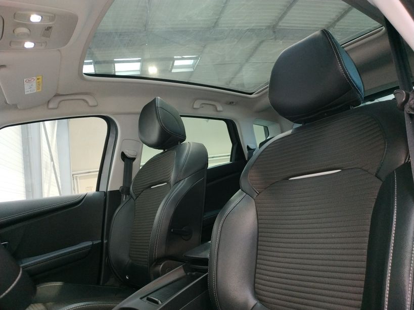 RENAULT SCENIC IV 2018 - Photo n°14