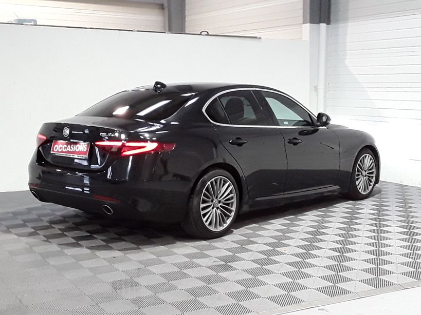 ALFA ROMEO GIULIA 2017 - Photo n°2