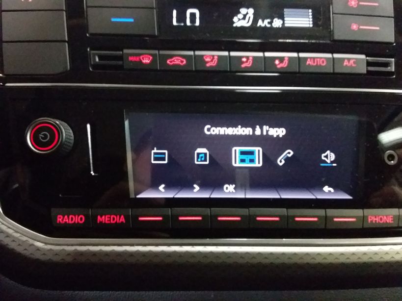 VOLKSWAGEN UP! 2.0 2022 - Photo n°17