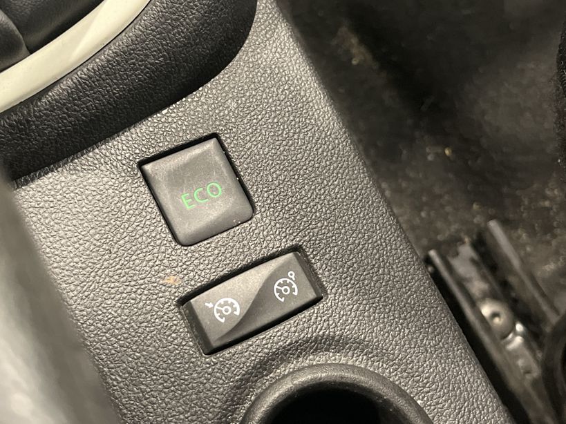 RENAULT CAPTUR 2018 - Photo n°19