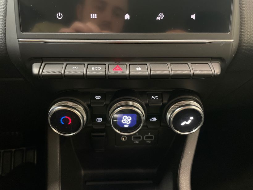 RENAULT CLIO V 2021 - Photo n°16