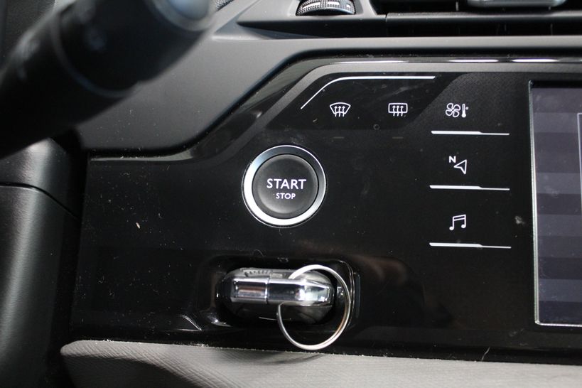 CITROEN C4 SPACETOURER BUSINESS 2020 - Photo n°21