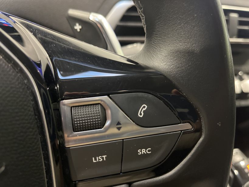 PEUGEOT 5008 2018 - Photo n°27