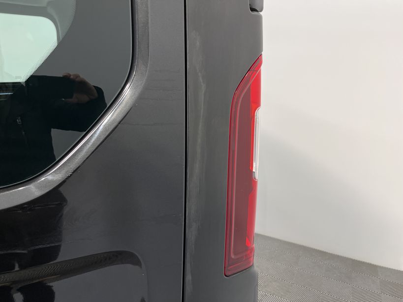 OPEL VIVARO COMBI 2018 - Photo n°50
