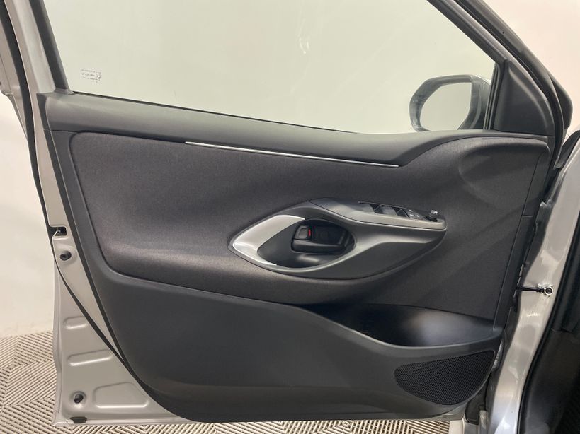 TOYOTA YARIS HYBRIDE 2025 - Photo n°30
