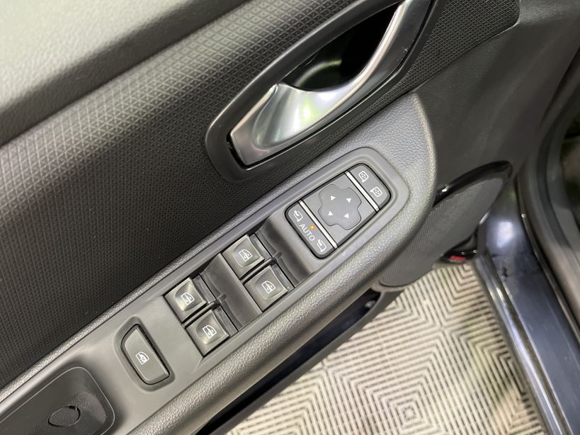 RENAULT CLIO IV 2018 - Photo n°33