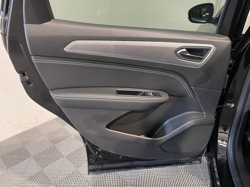 RENAULT ARKANA 2023 - Photo n°16