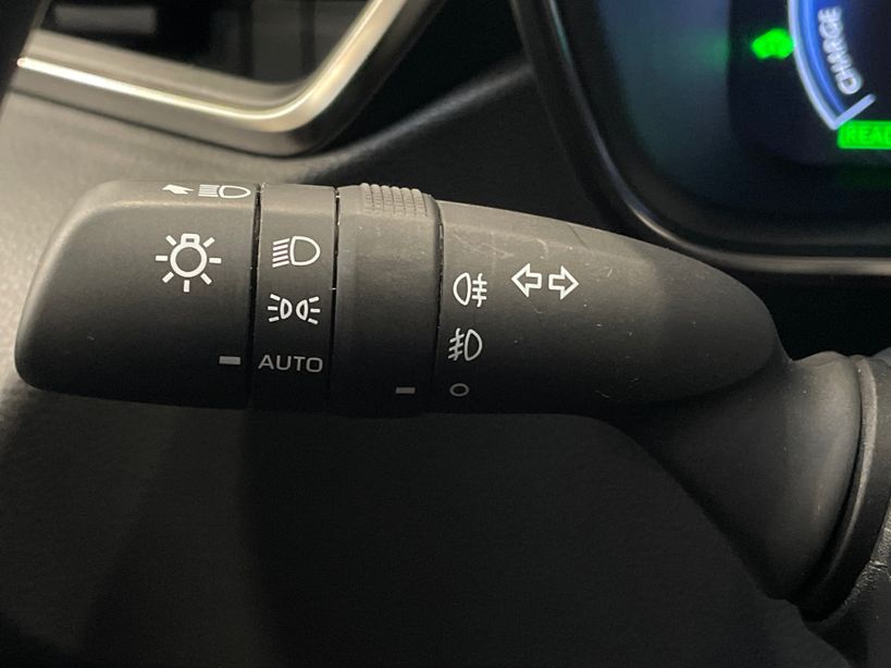 TOYOTA COROLLA TOURING SPORTS HYBRIDE 2023 - Photo n°29