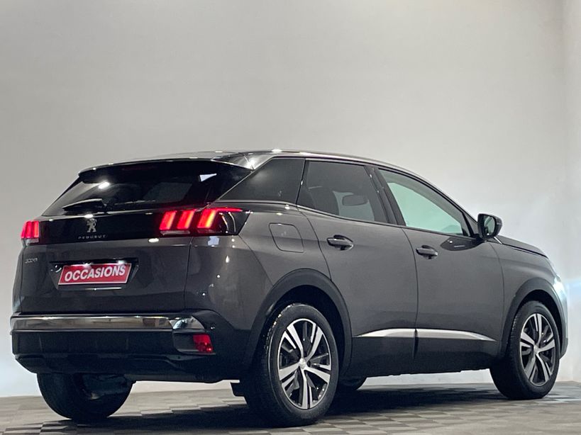 PEUGEOT 3008 2023 - Photo n°2