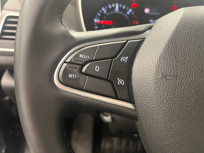 RENAULT MEGANE IV BERLINE 2021 - Photo n°12