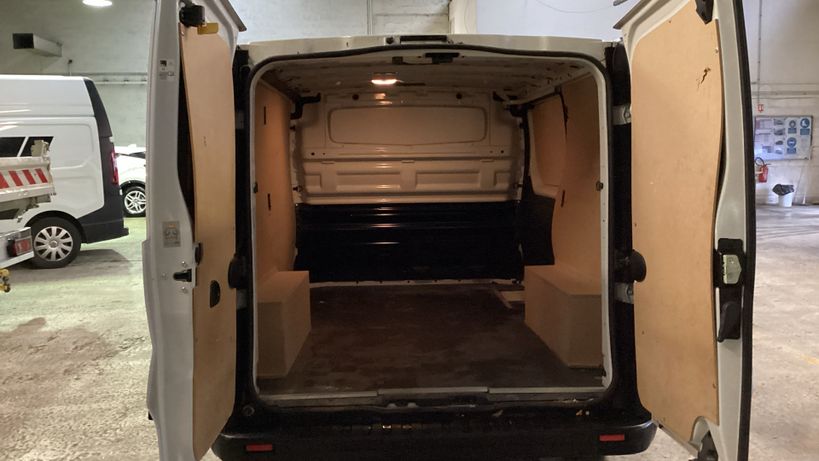 RENAULT TRAFIC III FG 2021 - Photo n°12