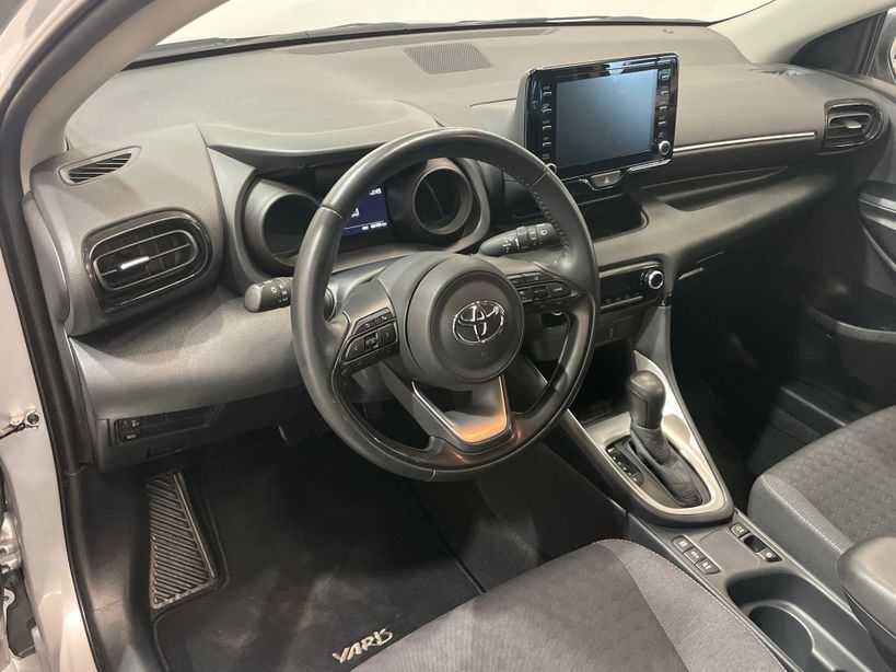 TOYOTA YARIS HYBRIDE MY21 2022 - Photo n°12