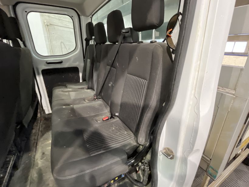 FORD TRANSIT CHASSIS DOUBLE CABINE 2019 - Photo n°4