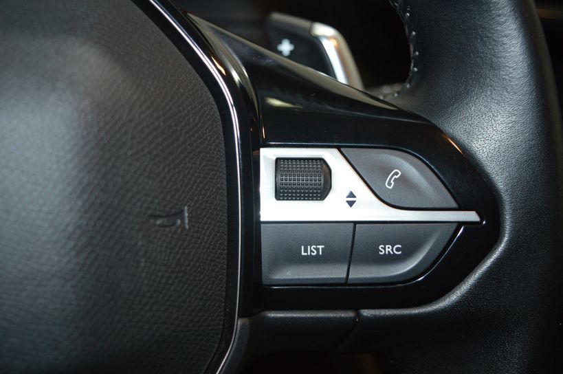 PEUGEOT 208 BUSINESS 2020 - Photo n°26