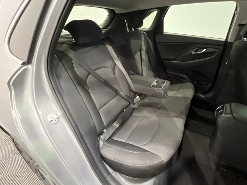 HYUNDAI i30 2022 - Photo n°39