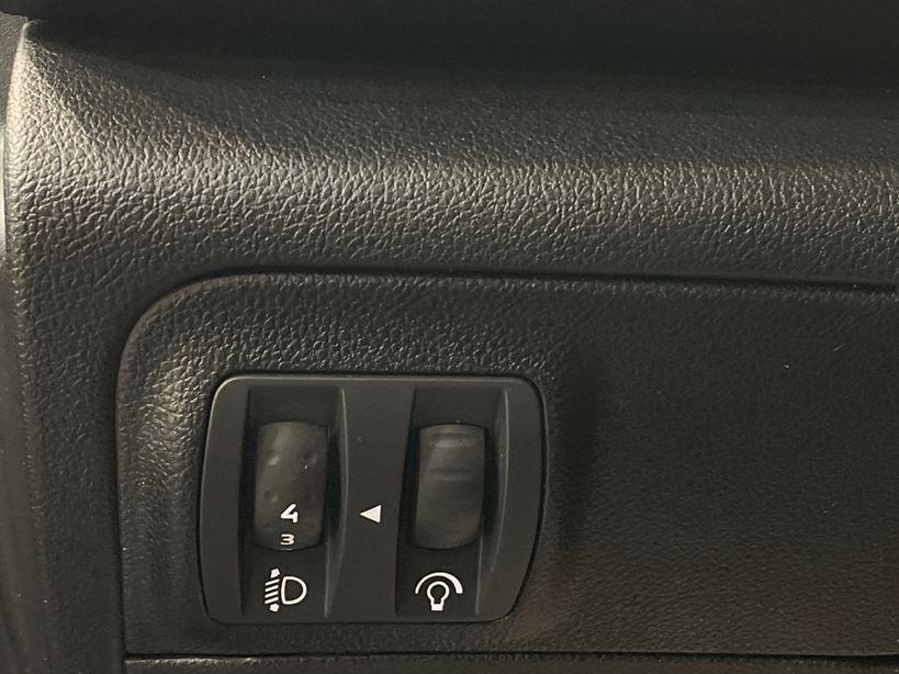 RENAULT MEGANE IV ESTATE 2022 - Photo n°33