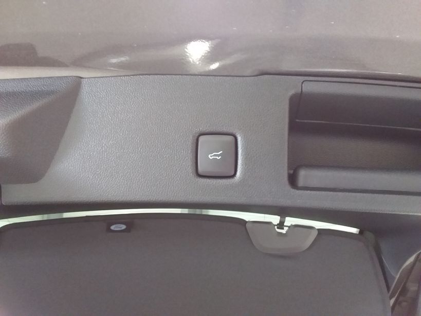 FORD KUGA 2022 - Photo n°12