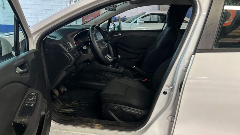 RENAULT CLIO V 2020 - Photo n°10