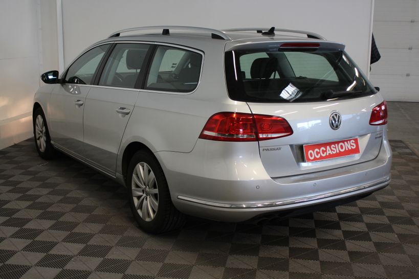 VOLKSWAGEN PASSAT SW BUSINESS 2014 - Photo n°5