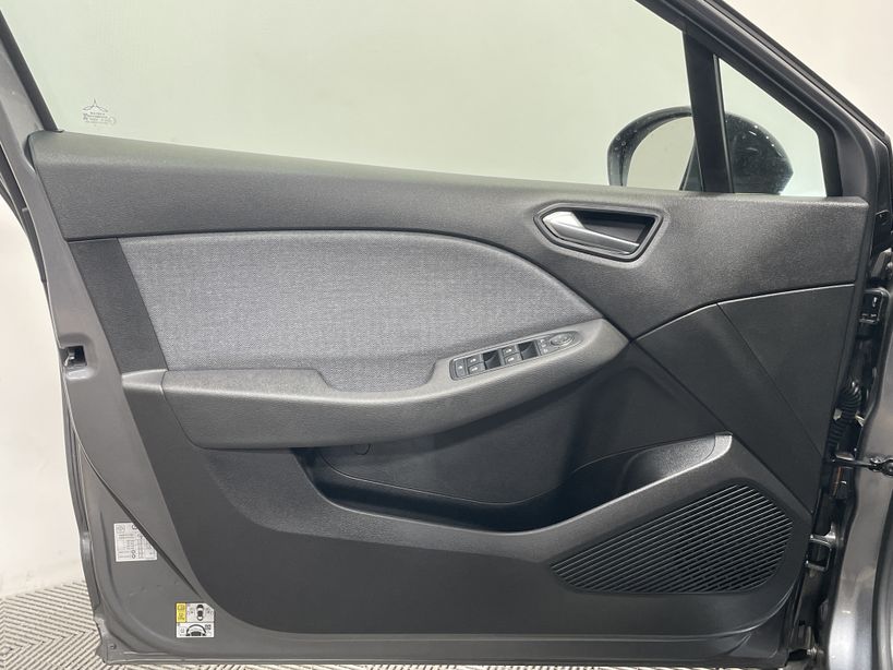 RENAULT CLIO V 2024 - Photo n°33