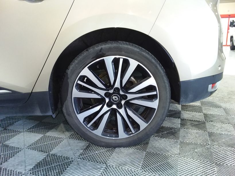 RENAULT GRAND SCENIC IV 2018 - Photo n°11