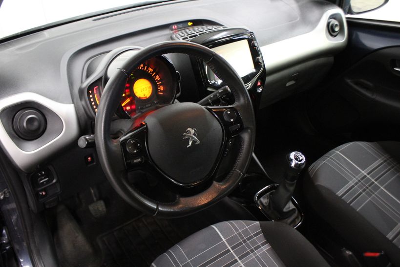 PEUGEOT 108 2017 - Photo n°11