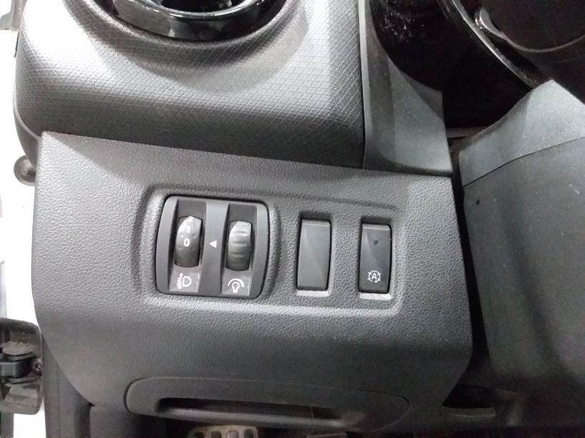 RENAULT CLIO IV ESTATE BUSINESS 2019 - Photo n°15