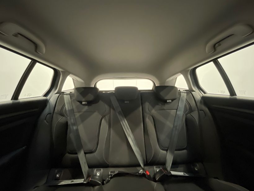 RENAULT MEGANE IV ESTATE 2022 - Photo n°53