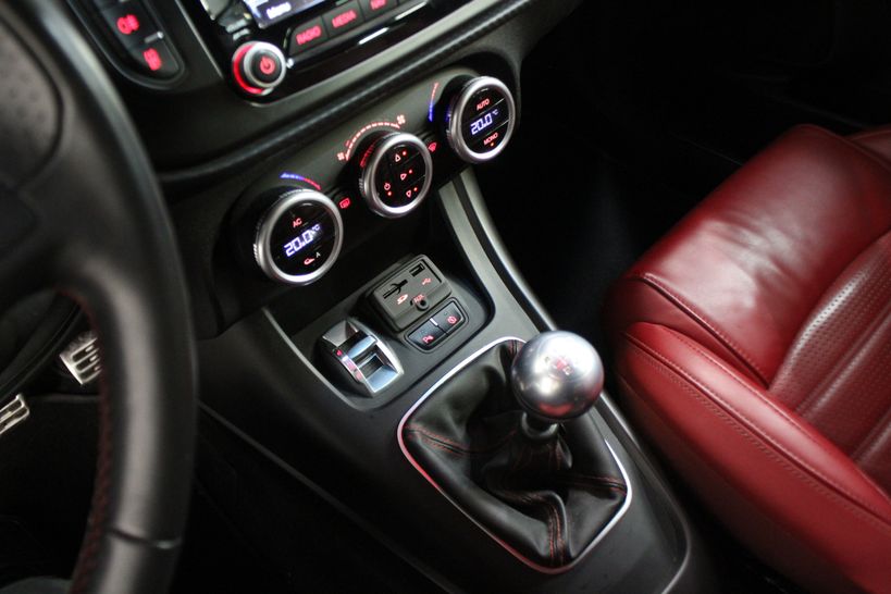 ALFA ROMEO GIULIETTA SERIE 2 2017 - Photo n°23