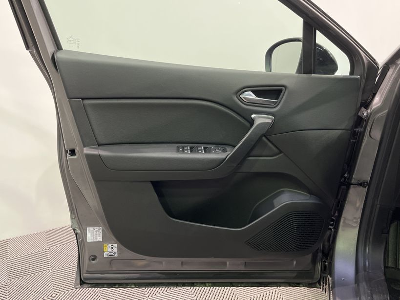 RENAULT CAPTUR 2023 - Photo n°35
