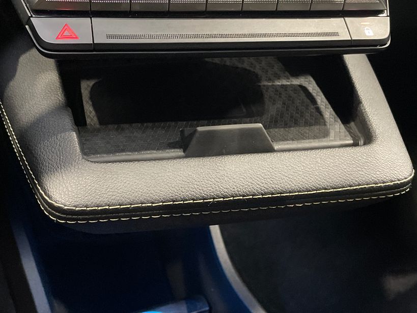 RENAULT MEGANE E TECH 2023 - Photo n°18