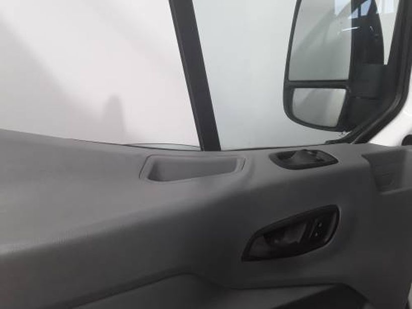 FORD TRANSIT CHASSIS CABINE 2018 - Photo n°12