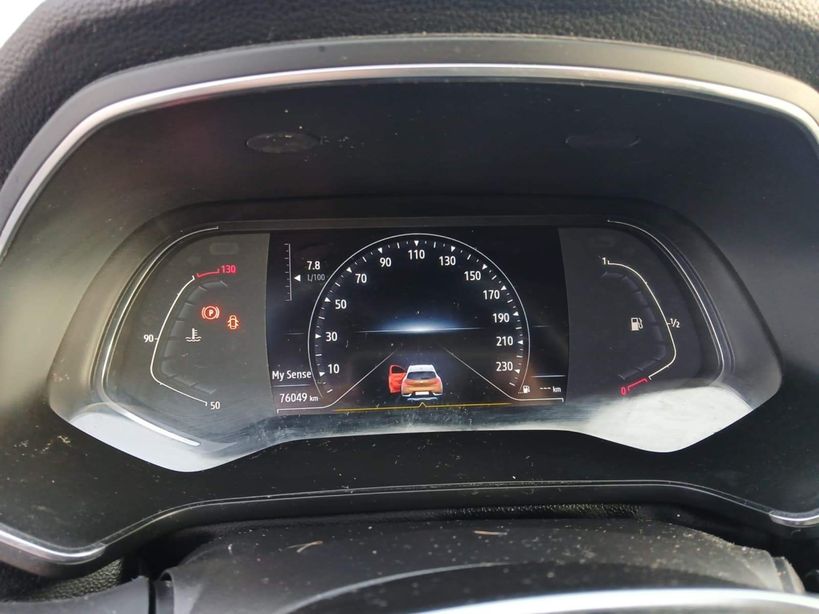 RENAULT CAPTUR 2021 - Photo n°13