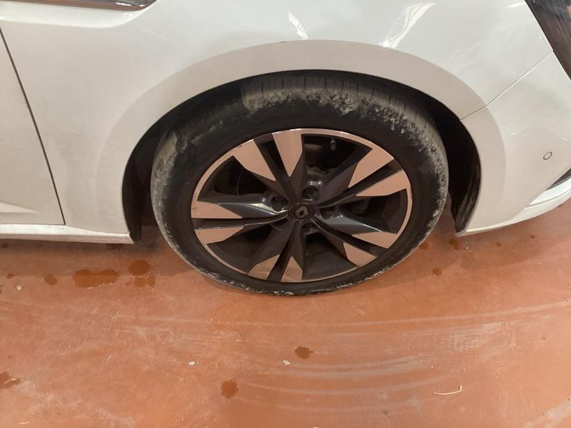 RENAULT MEGANE IV ESTATE 2020 - Photo n°11