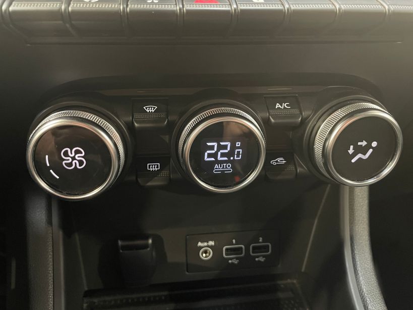 RENAULT CAPTUR 2022 - Photo n°27