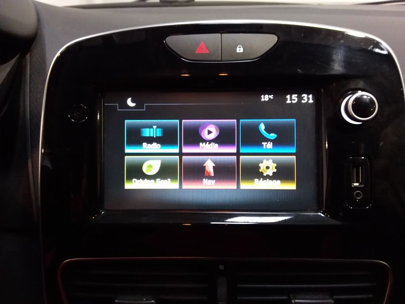 RENAULT CLIO IV SOCIETE 2016 - Photo n°12
