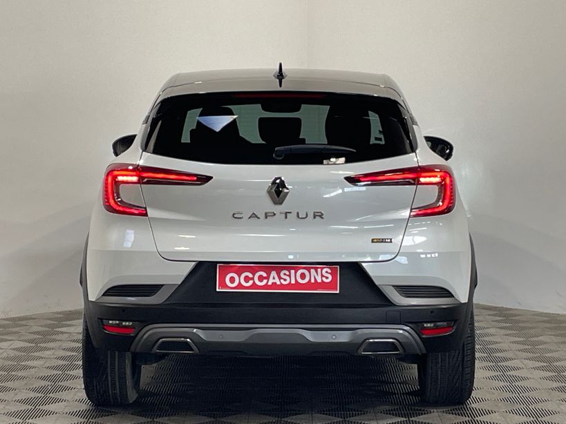 RENAULT CAPTUR 2022 - Photo n°6